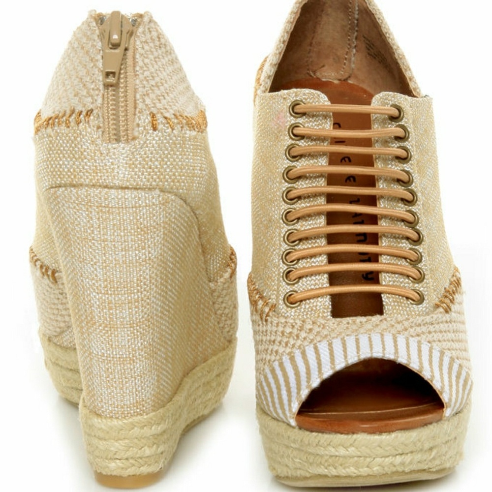 Chinese Laundry Women's Open Toe Patchwork Neutral Spring Wedges Sandals 6